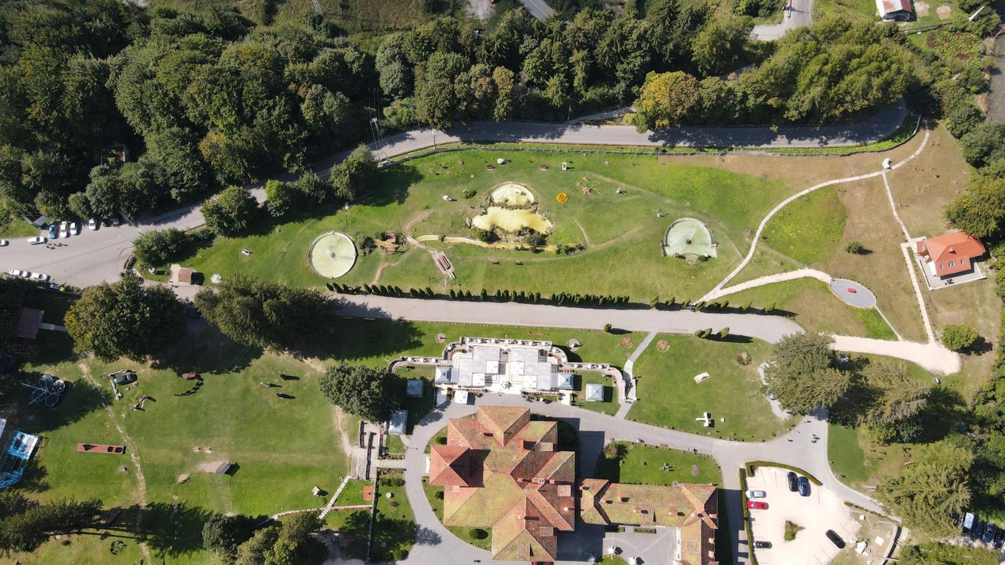 Castelul Cantacuzino Buşteni Exteriér fotografie